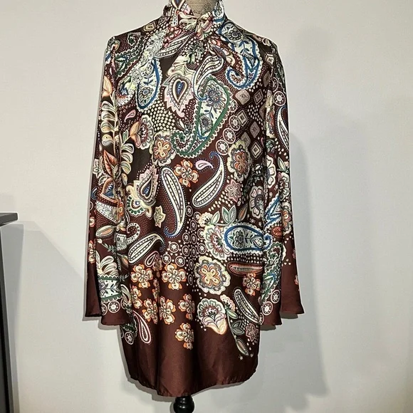 Nasty Gal Brien Paisley Print boho mini shift Dress with bell sleeves size 6 - Picture 4 of 13
